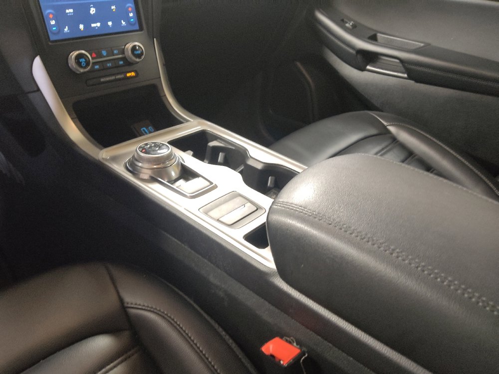 Used 2023 Ford Edge SEL image 26