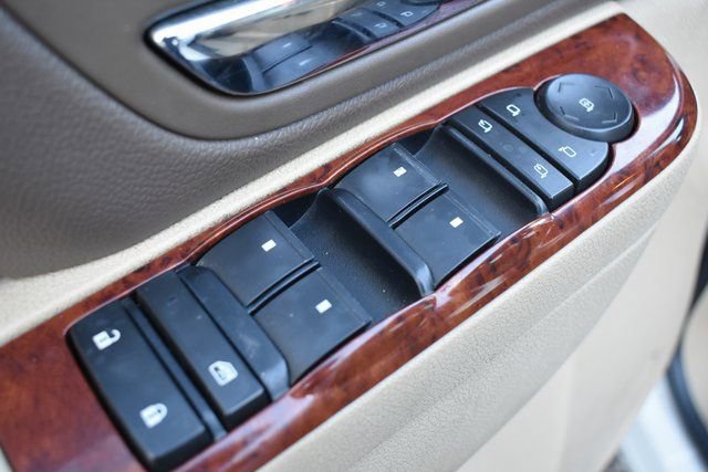 Used 2010 Chevrolet Silverado 1500 LTZ w/ Convenience Package image 15