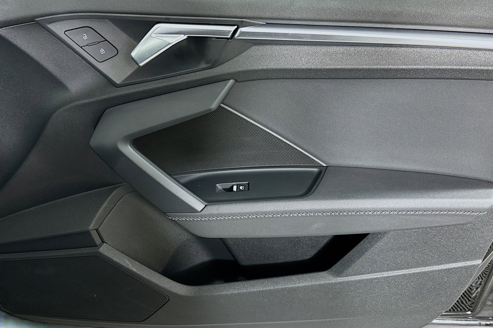 Used 2023 Audi A3 2.0T Premium image 23