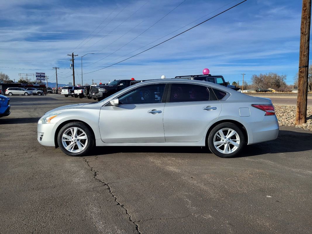 Used 2015 Nissan Altima 2.5 SV image 4
