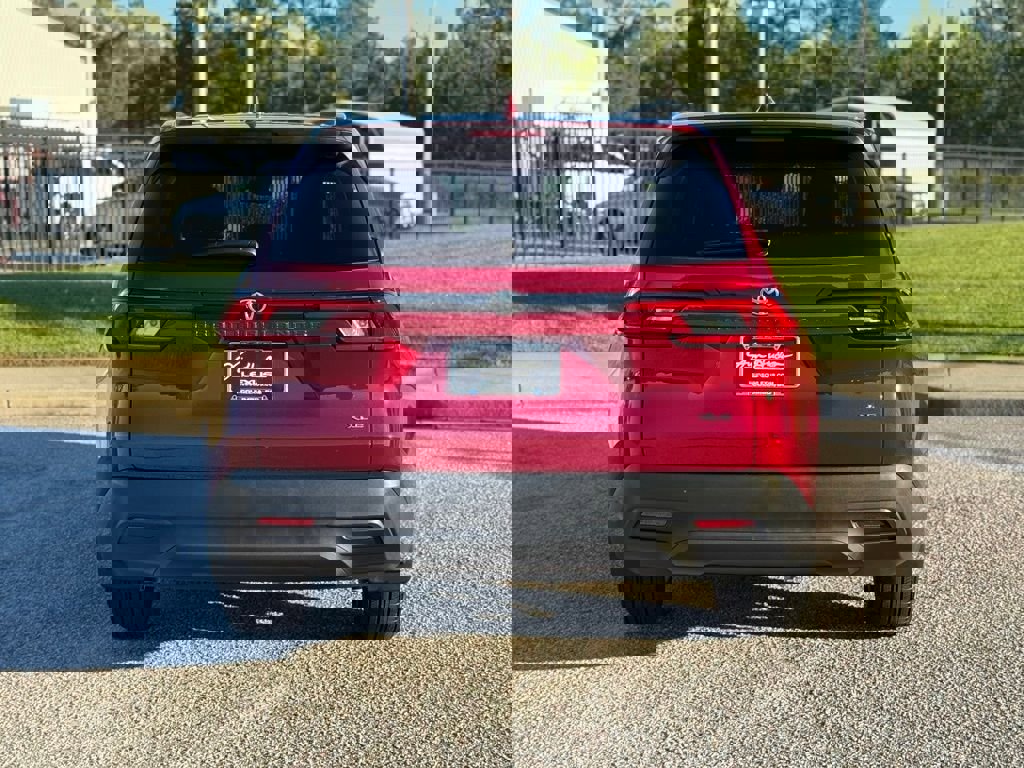 Used 2025 Toyota Grand Highlander FWD image 12