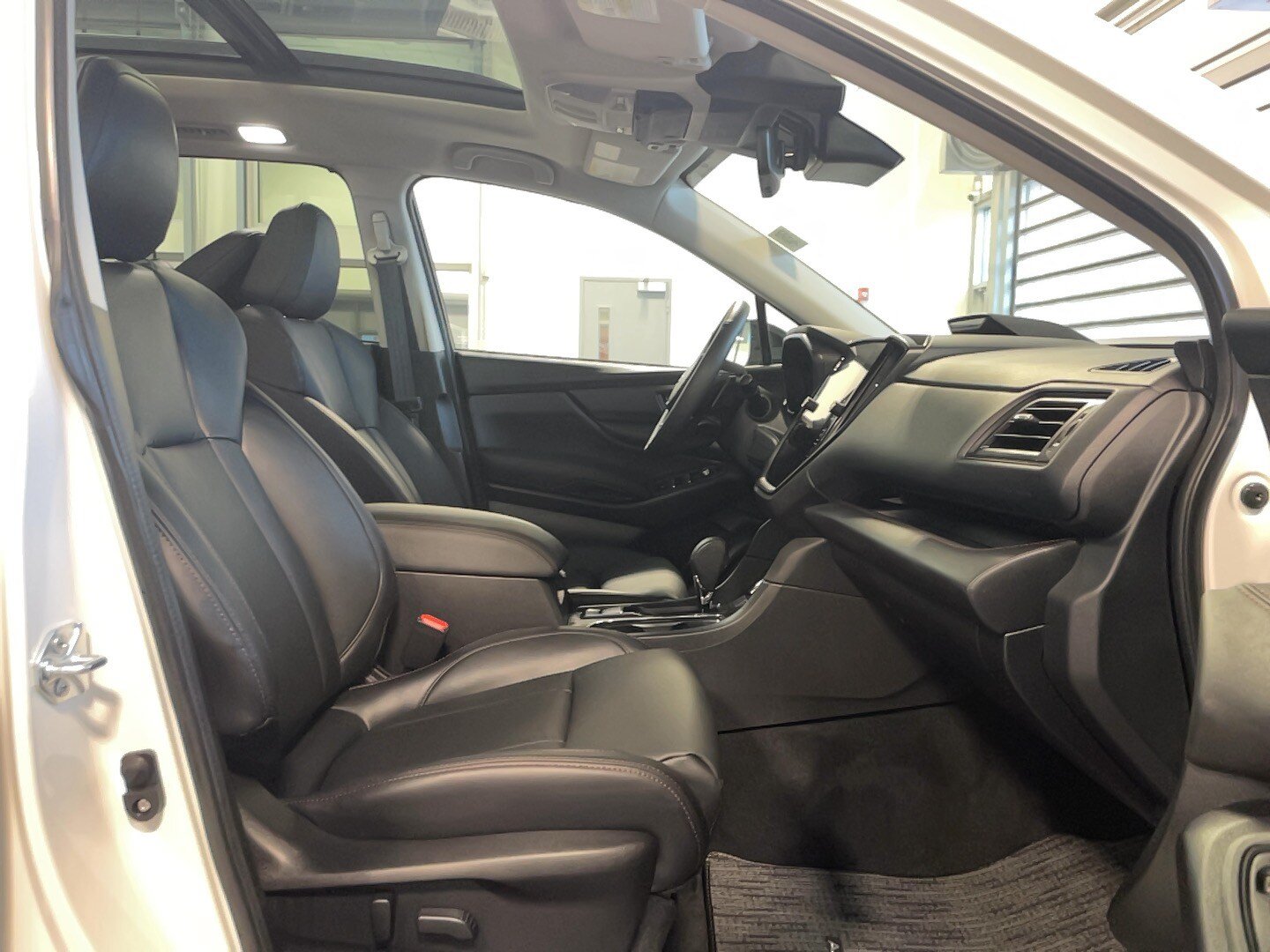 Used 2025 Subaru Ascent Bronze Edition AWD/4WD image 25