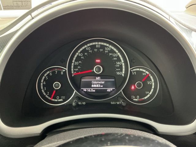 Used 2013 Volkswagen Beetle 2.0T image 27
