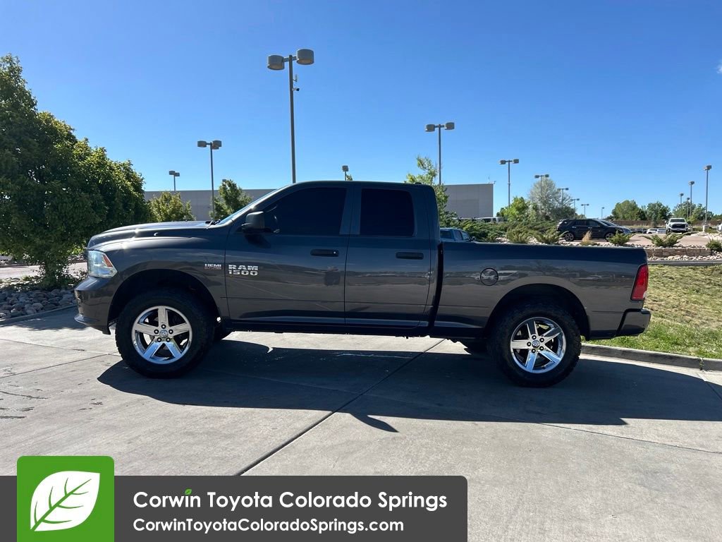 Used 2017 RAM 1500 Express AWD/4WD image 4