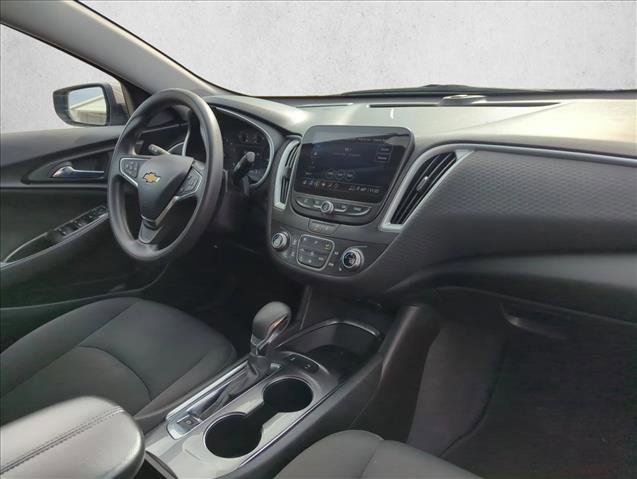 Used 2024 Chevrolet Malibu LT image 20