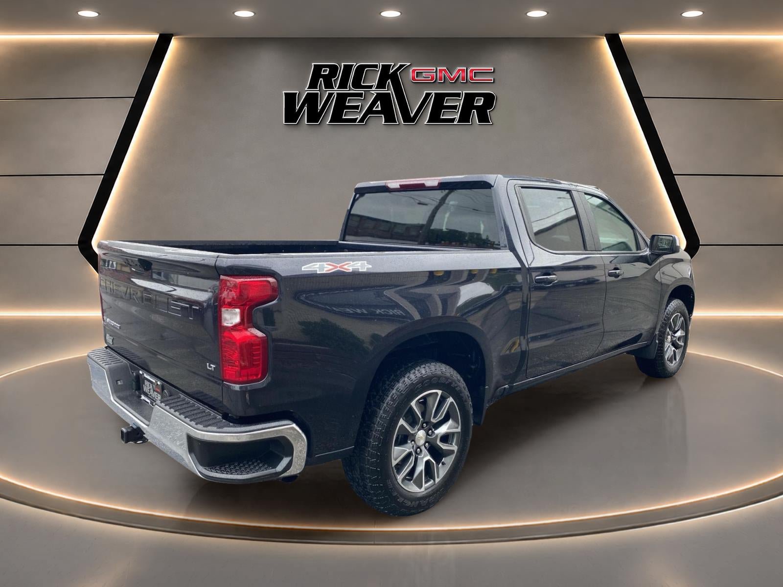 Used 2023 Chevrolet Silverado 1500 LT AWD/4WD image 10