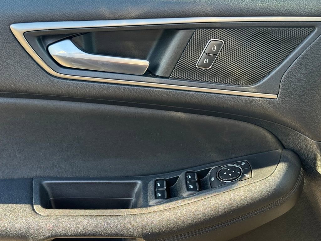 Certified 2022 Ford Edge SEL w/ Convenience Package image 26