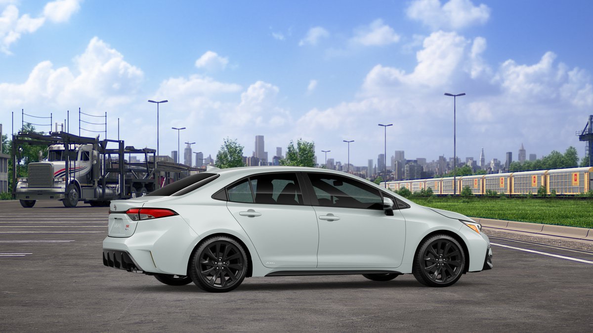 New 2026 Toyota Corolla SE w/ SE Premium Package AWD/4WD image 11