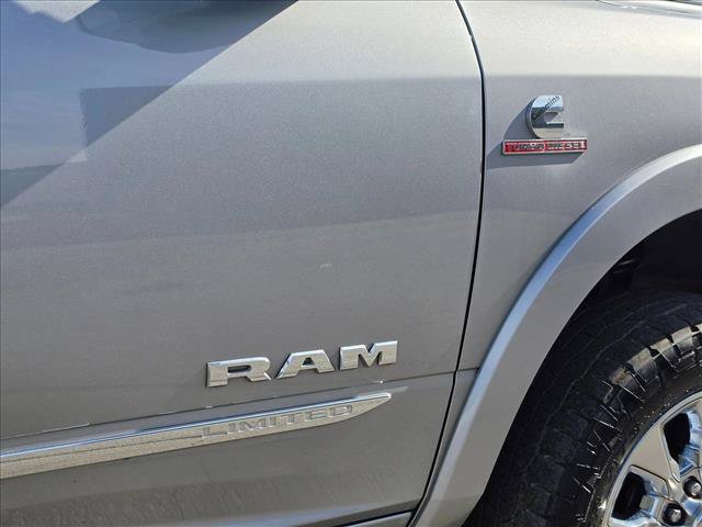 Used 2022 RAM 3500 Limited AWD/4WD image 14