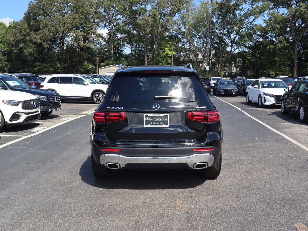 New 2026 Mercedes-Benz GLB 250 GLB 250 image 4