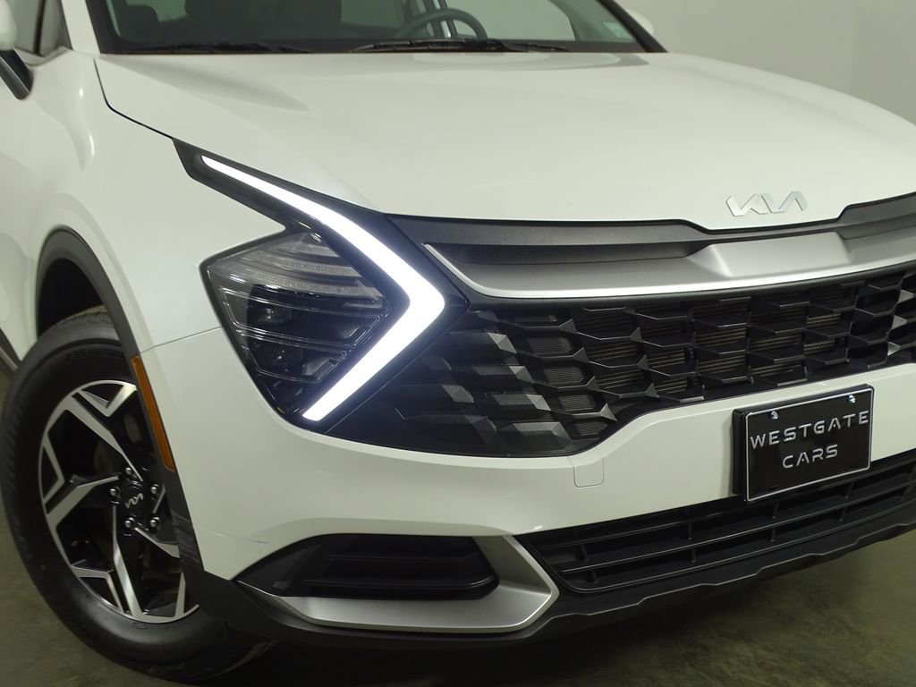 Used 2024 Kia Sportage LX image 41