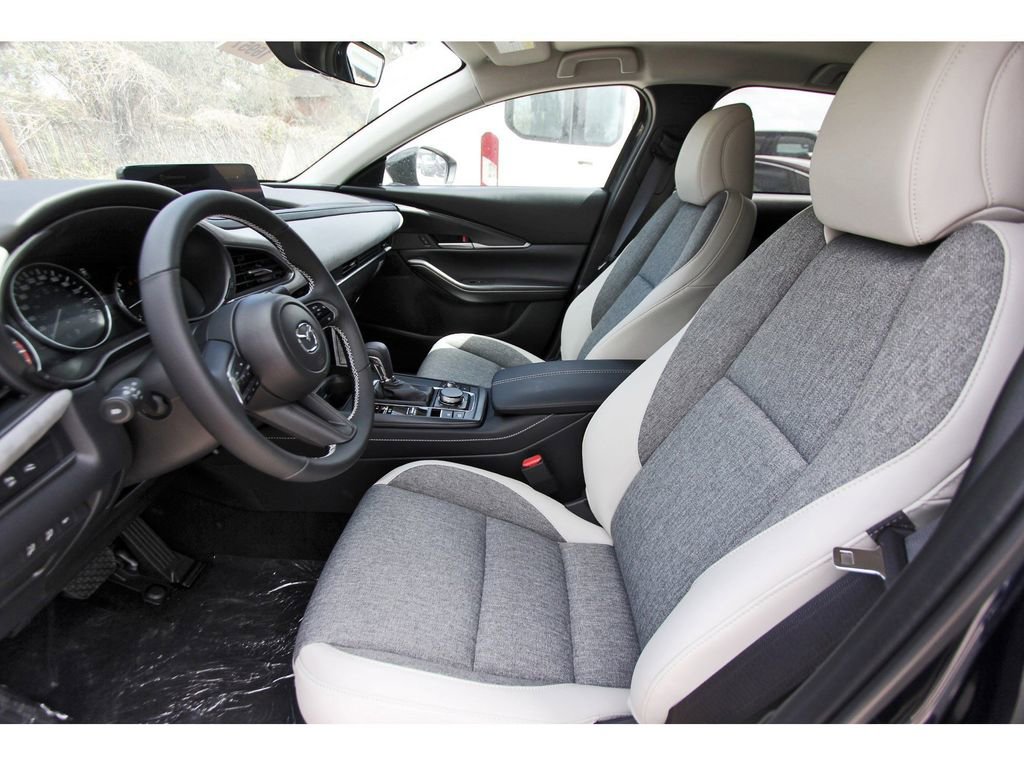 New 2026 MAZDA CX-30 Aire Edition image 10