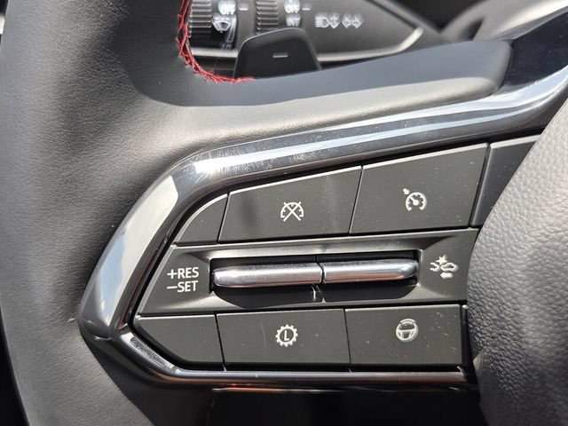 New 2026 Chevrolet Traverse RS w/ LPO, Floor Liner Package AWD/4WD image 17