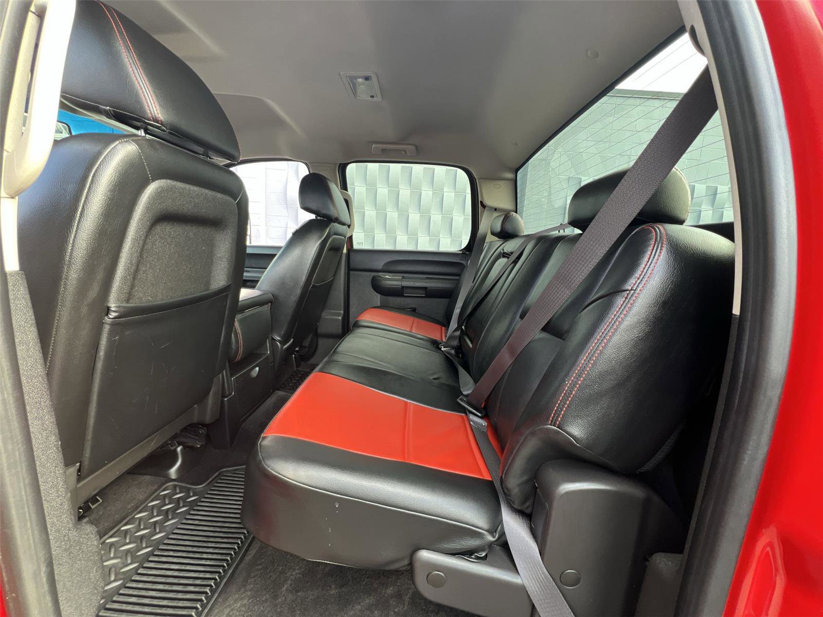 Used 2011 GMC Sierra 2500 SLE w/ SLE Preferred Package image 23