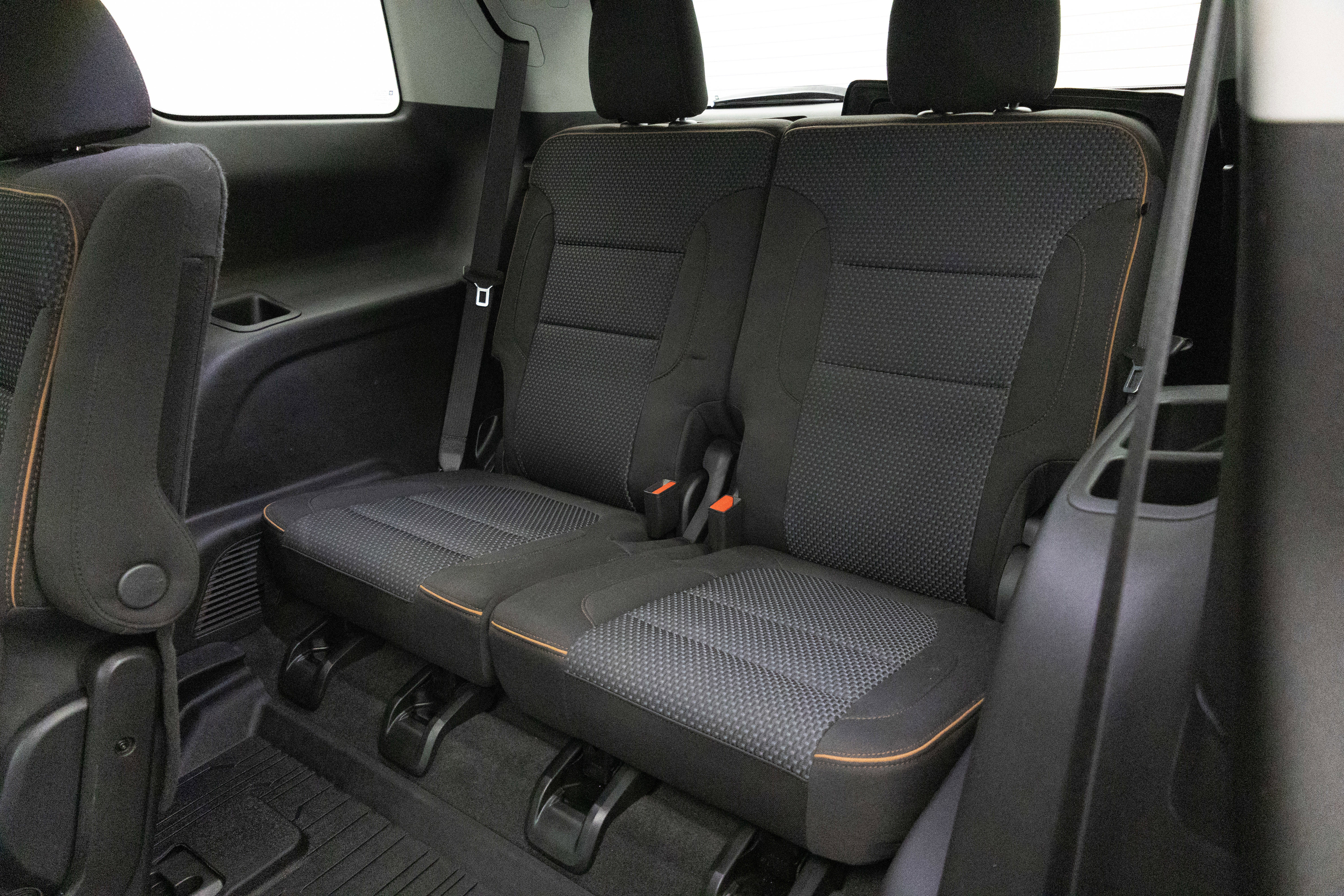 Used 2020 GMC Acadia AT4 w/ Trailering Package image 30