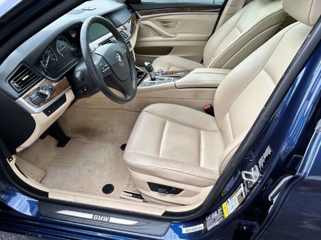 Used 2013 BMW 528i xDrive Sedan AWD/4WD image 17