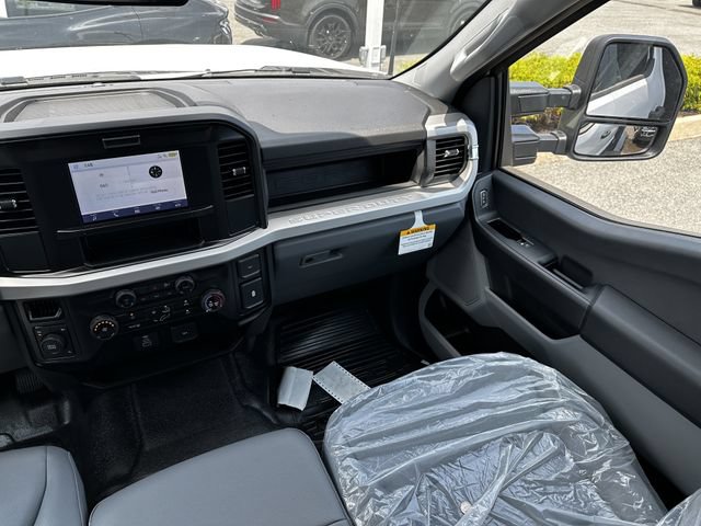 New 2026 Ford F450 XL w/ XL Chrome Package AWD/4WD image 17