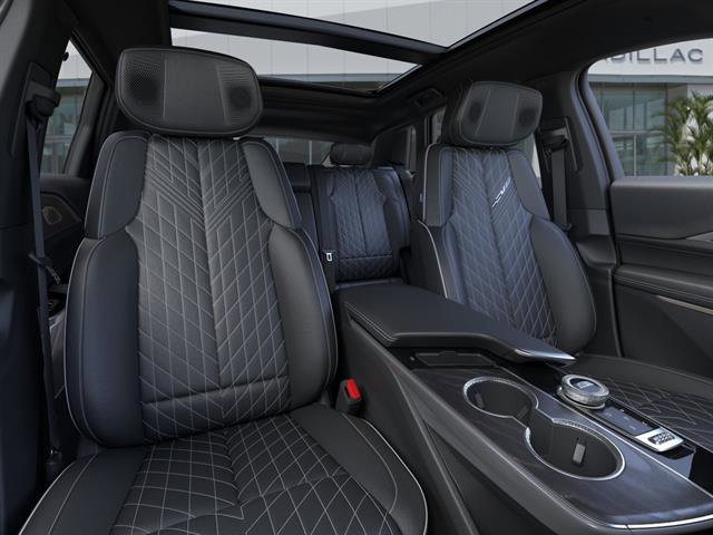 New 2026 Cadillac Lyriq V AWD/4WD image 16