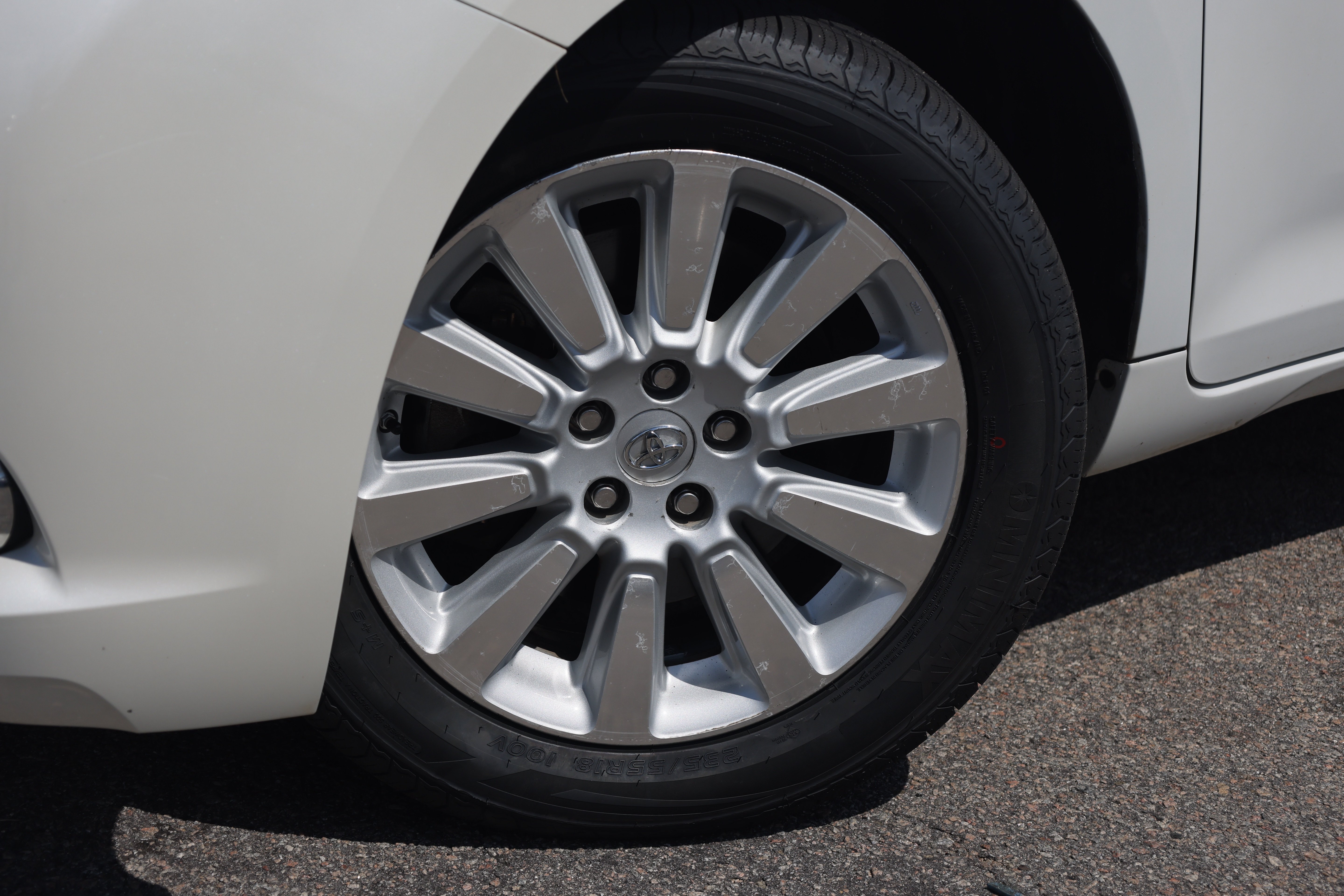 Used 2015 Toyota Sienna Limited Premium AWD/4WD image 13