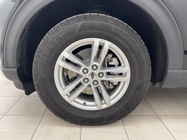 Used 2022 Ford Explorer XLT AWD/4WD image 8