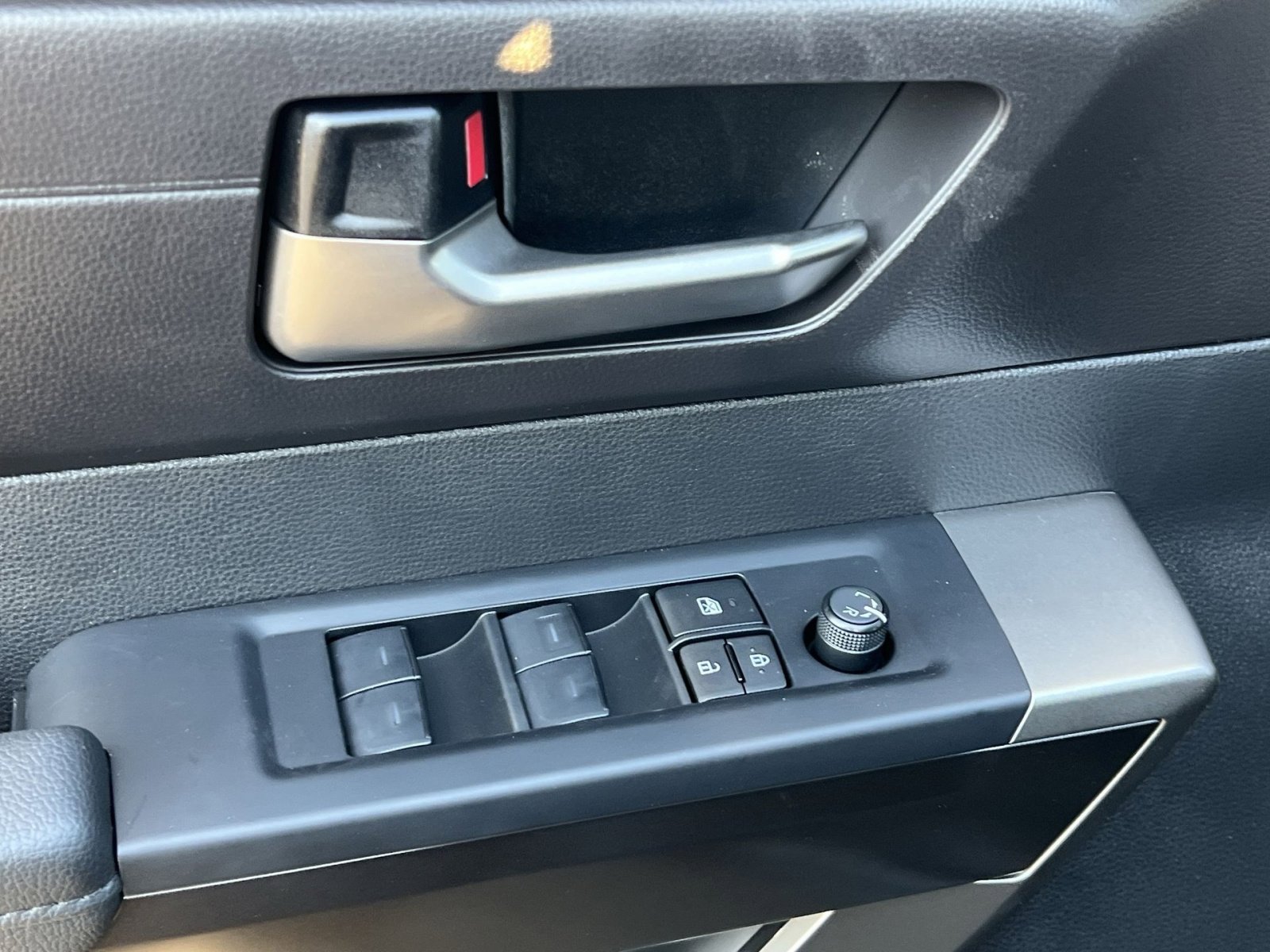 New 2026 Toyota Tundra SR5 image 10