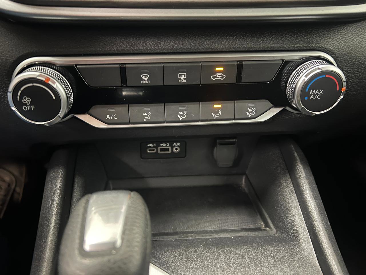 Used 2025 Nissan Altima 2.5 SV image 38