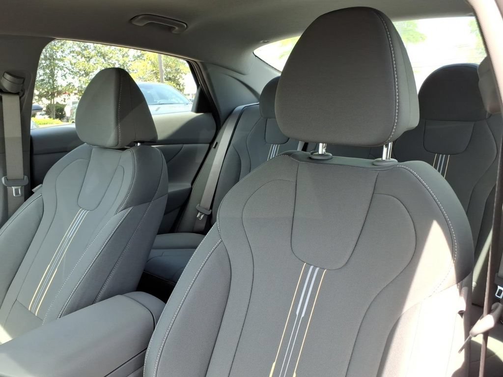 New 2026 Hyundai Elantra Sport FWD image 16