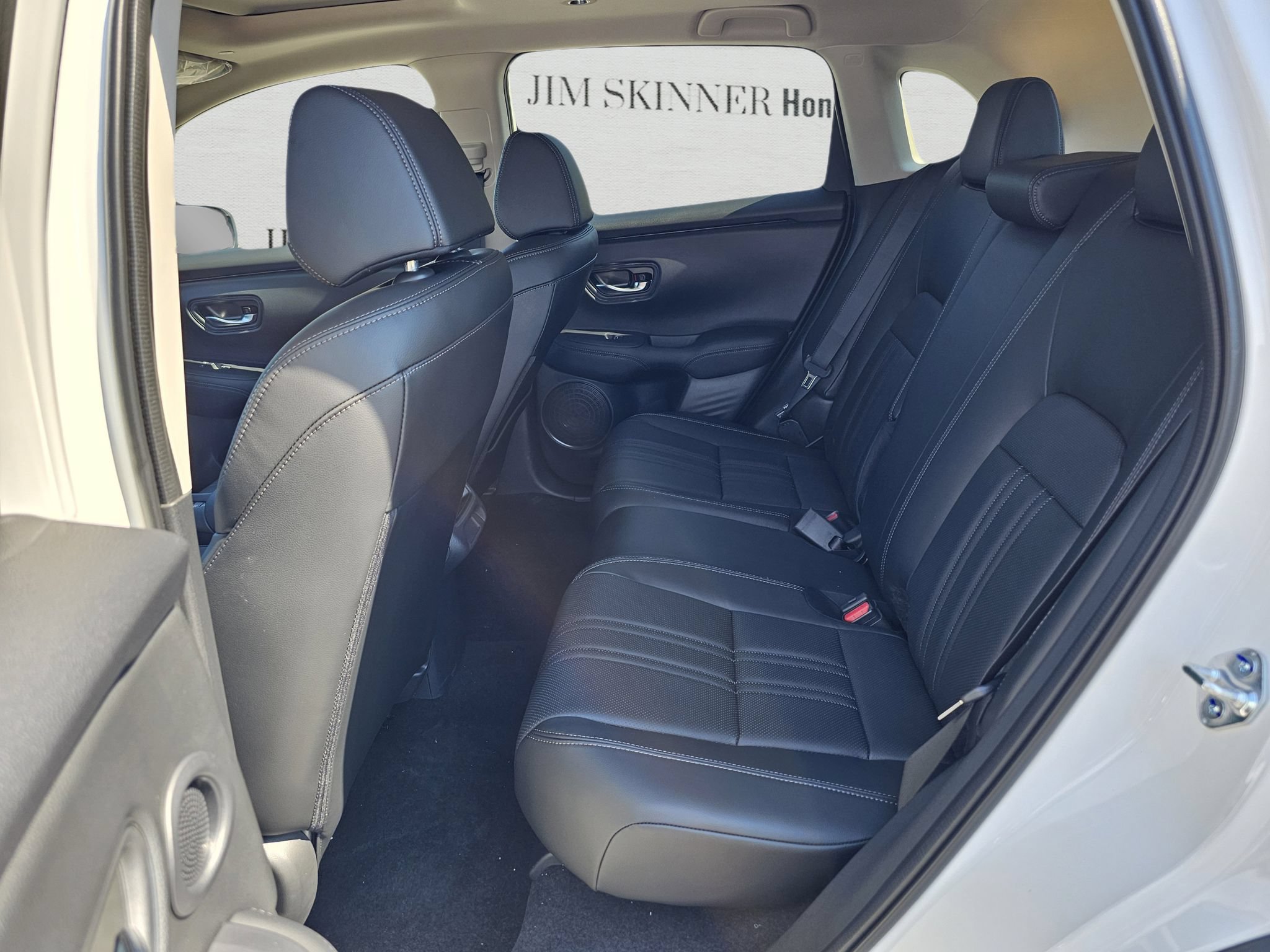 Used 2026 Honda HR-V EX-L image 33