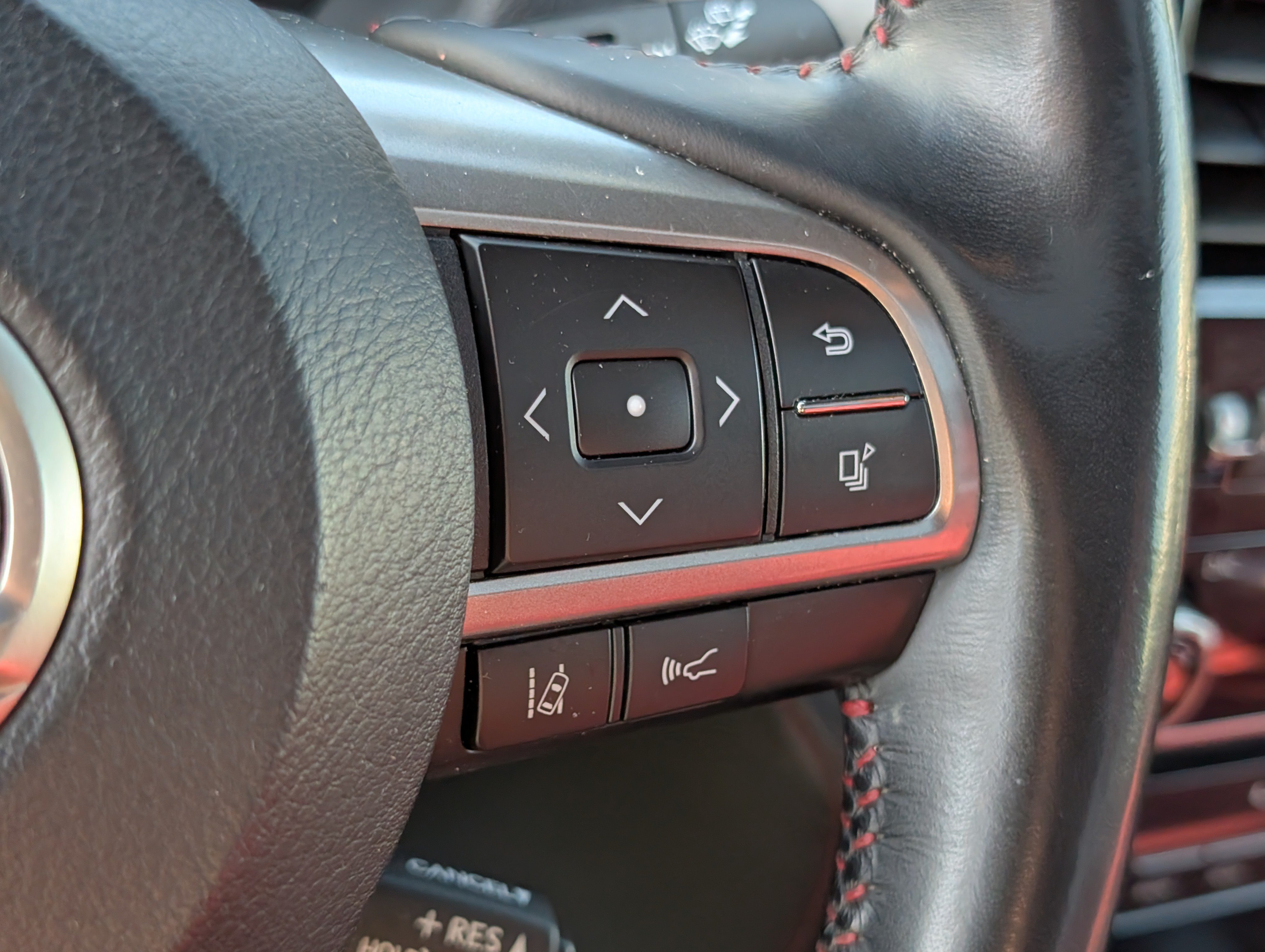 Used 2023 Lexus GX 460 Premium w/ Premium Package AWD/4WD image 25