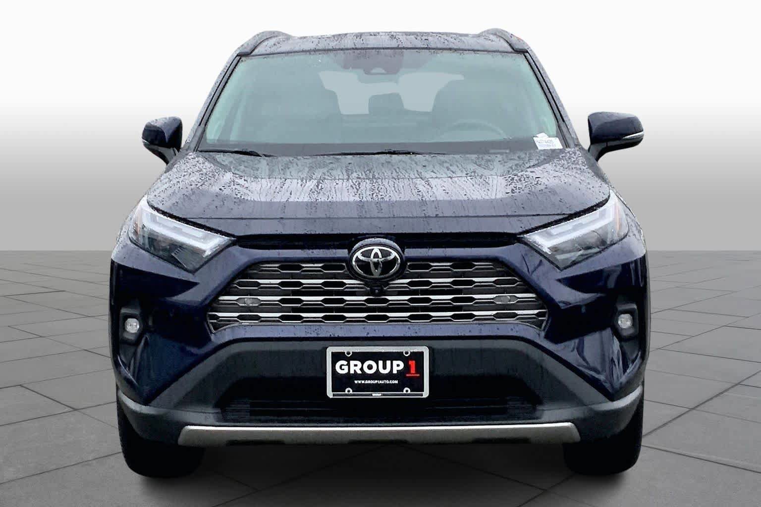 Used 2023 Toyota RAV4 Limited AWD/4WD image 6