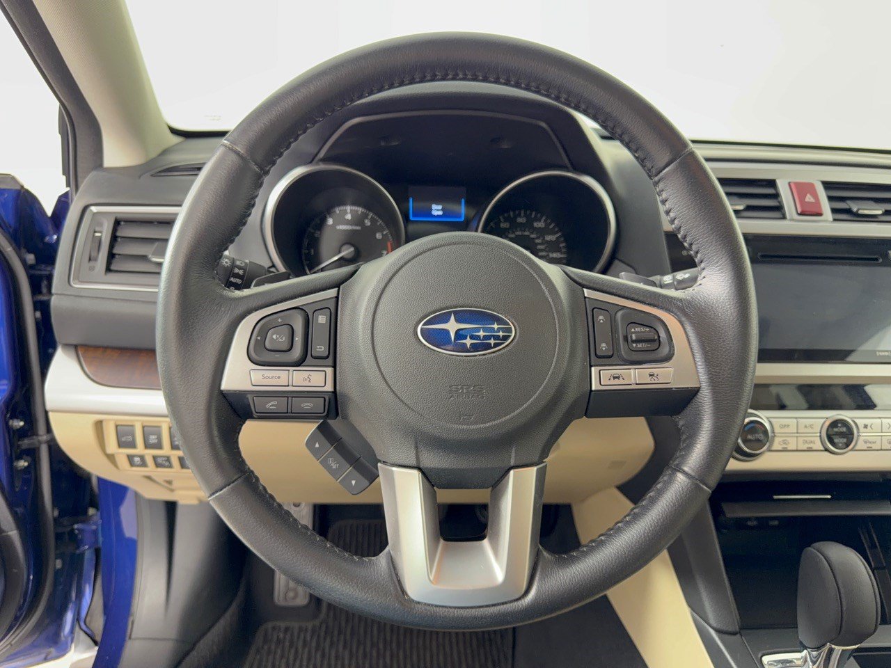 Used 2017 Subaru Outback 3.6R Limited AWD/4WD image 10