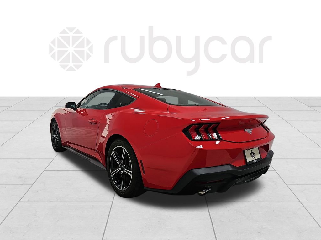 Used 2024 Ford Mustang Coupe image 3
