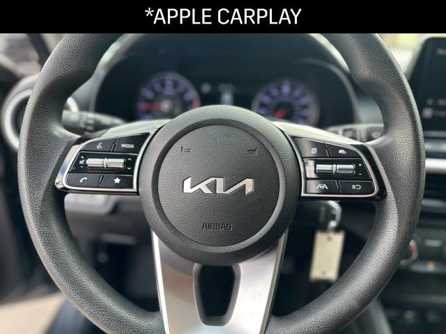 Used 2023 Kia Forte LXS w/ LXS Technology Package image 5