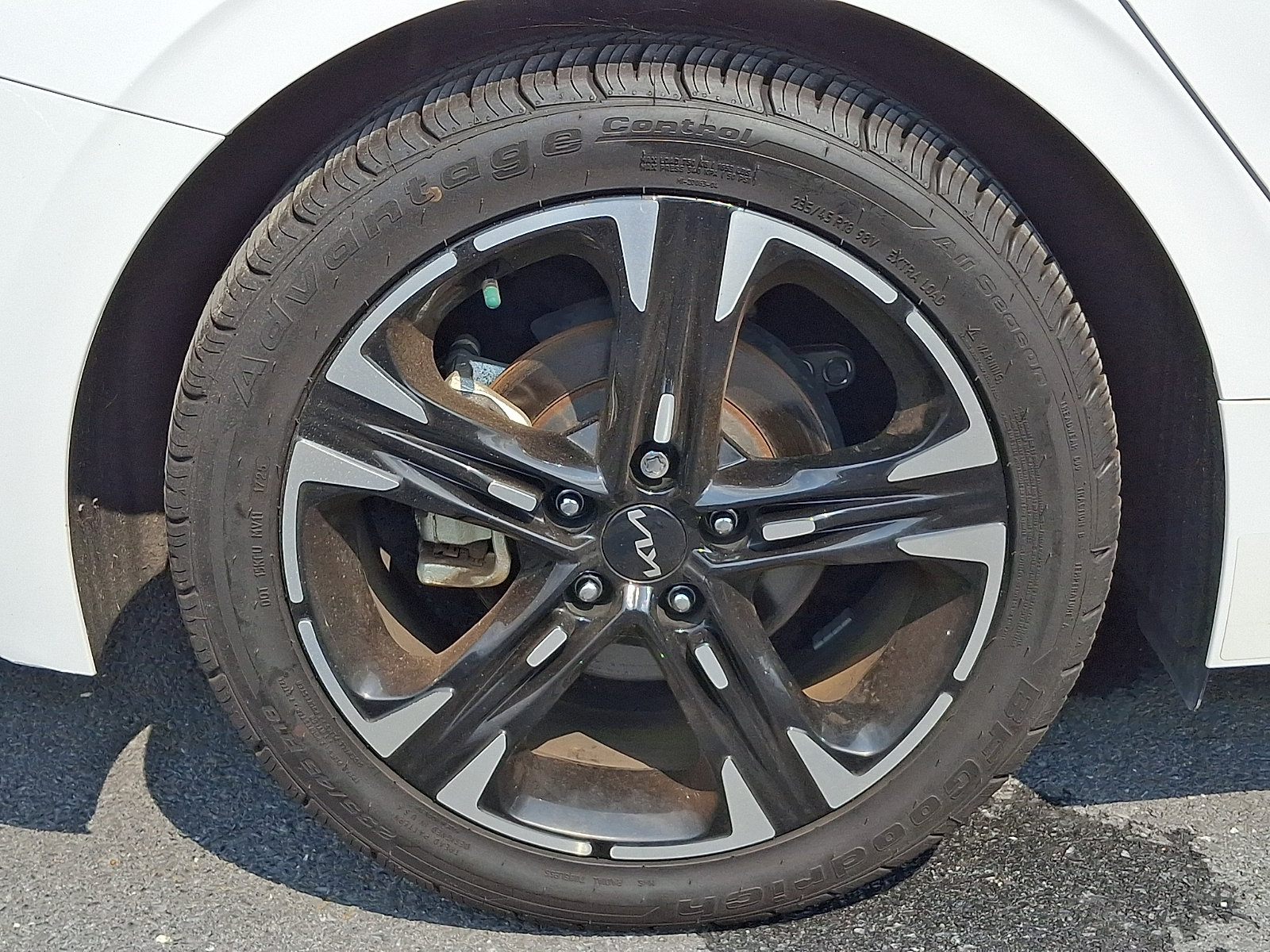 Used 2023 Kia K5 GT-Line AWD/4WD image 8