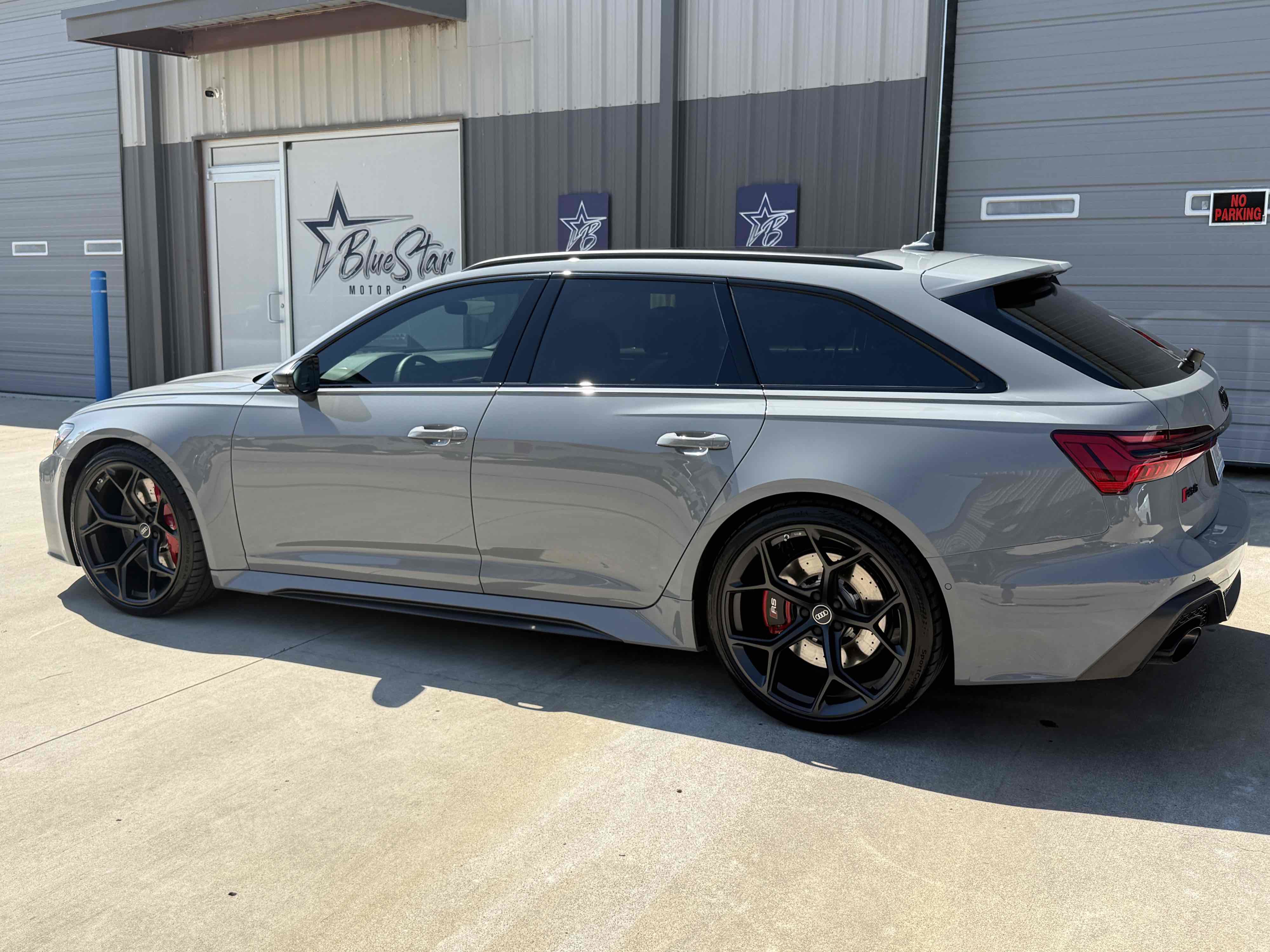Used 2025 Audi RS 6 performance w/ Matte Carbon Package AWD/4WD image 83
