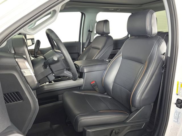 Certified 2025 Ford F450 Lariat w/ FX4 Off-Road Package image 20