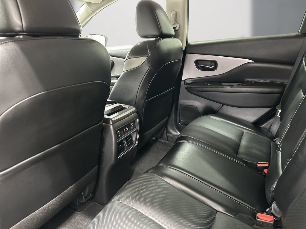 Used 2023 Nissan Murano SL w/ SL Moonroof Package FWD image 15