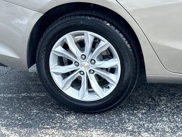 Used 2024 Chevrolet Malibu LT FWD image 5