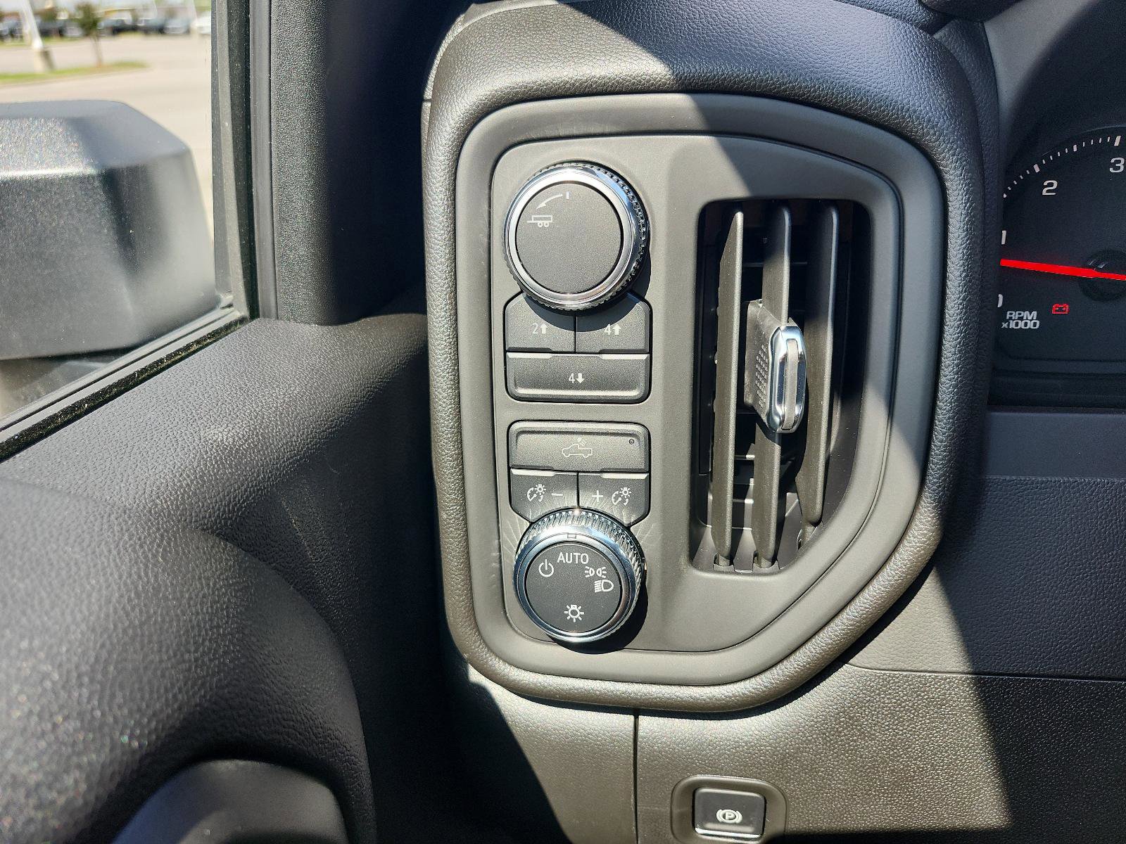 New 2026 GMC Sierra 3500 Pro image 17