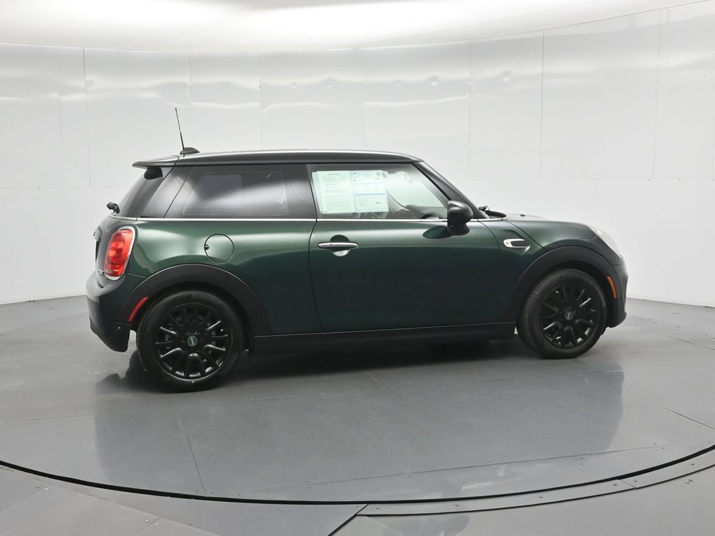 Used 2019 MINI Cooper 2-Door Hardtop image 25
