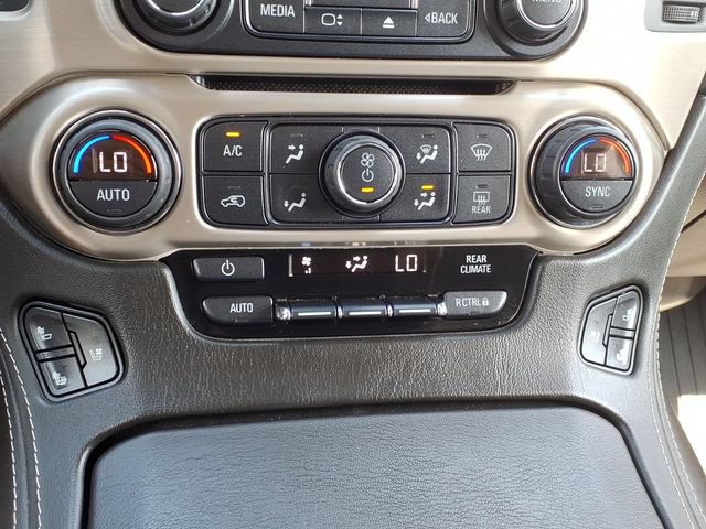 Used 2020 GMC Yukon Denali w/ Denali Ultimate Package AWD/4WD image 28