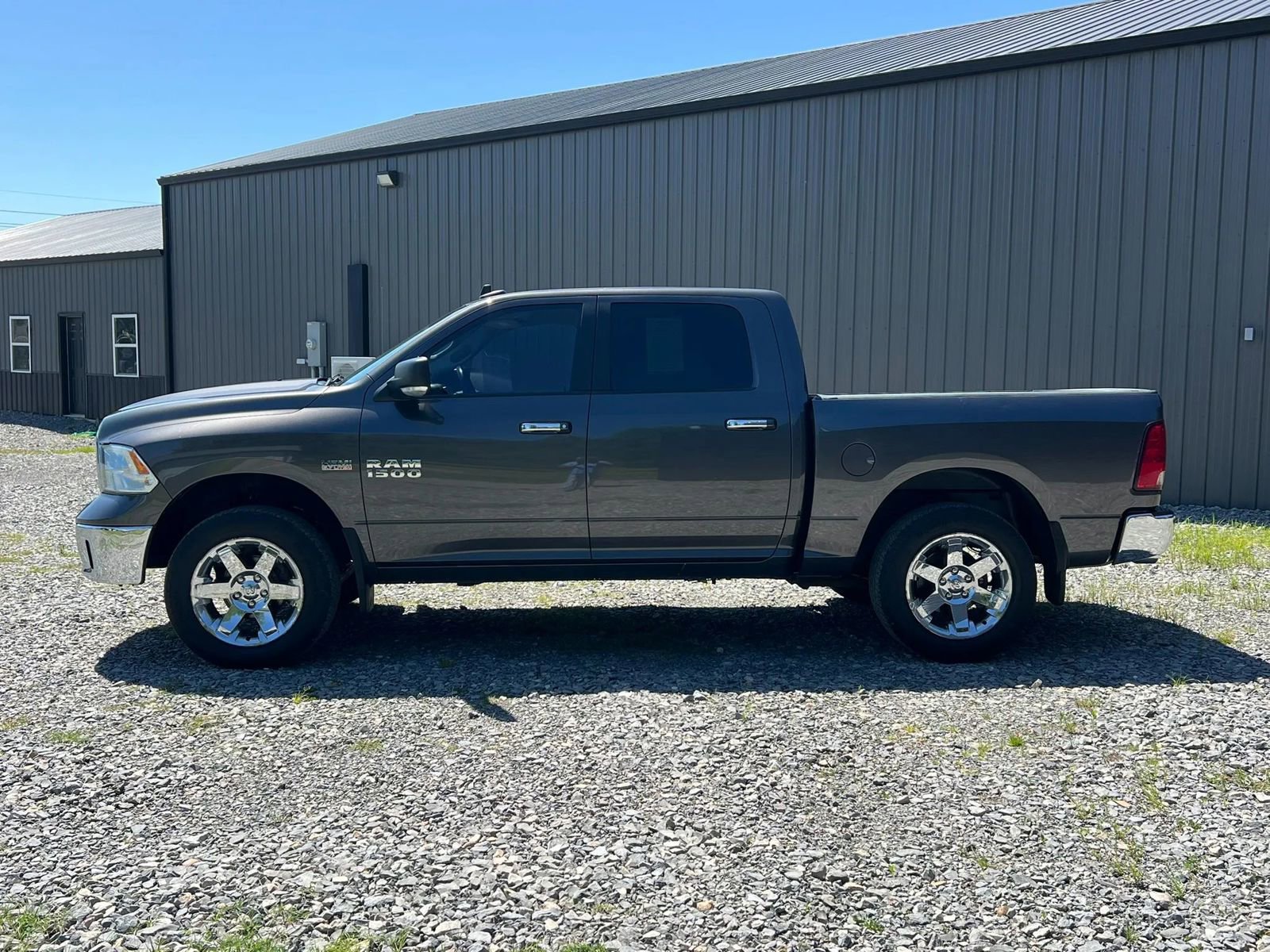 Used 2017 RAM 1500 Big Horn AWD/4WD image 2