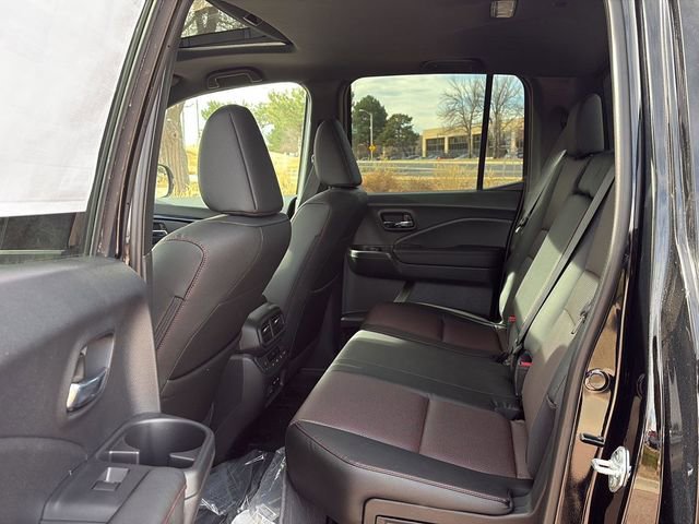 New 2026 Honda Ridgeline Black Edition image 8