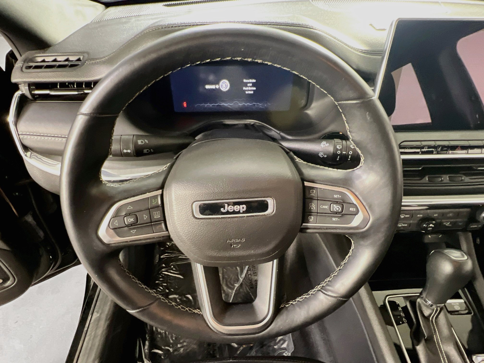 Used 2022 Jeep Compass High Altitude AWD/4WD image 11