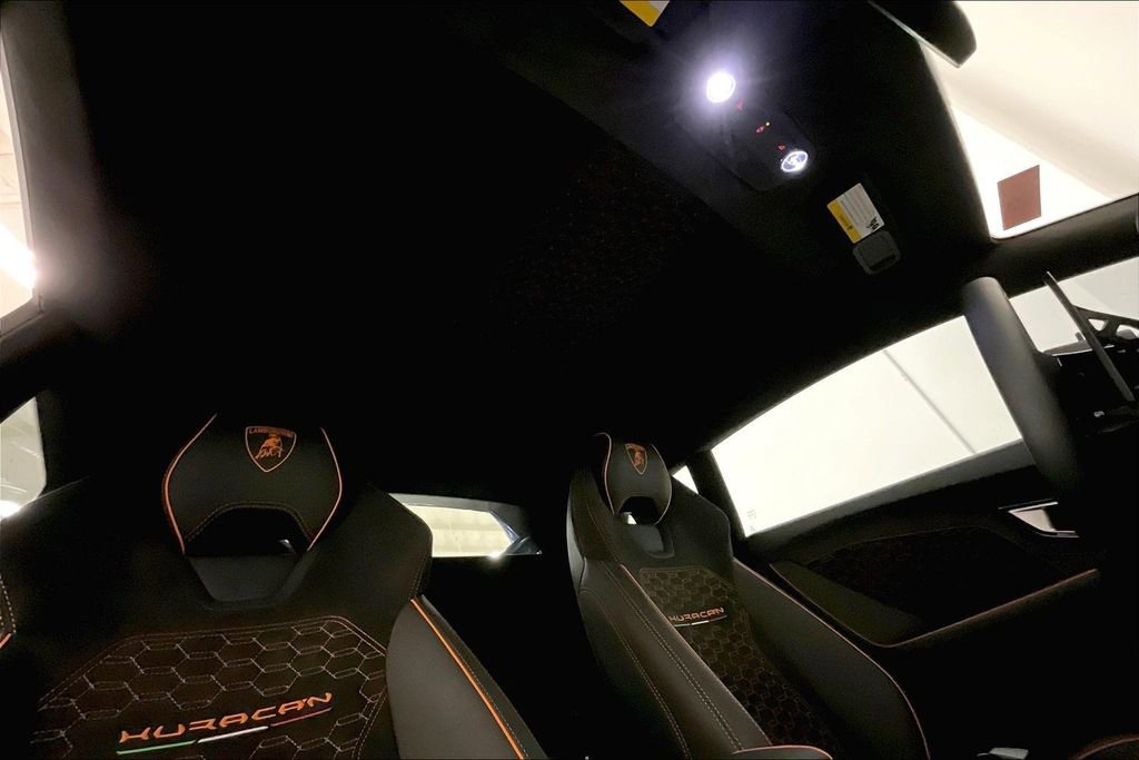 Used 2023 Lamborghini Huracan Tecnica image 20