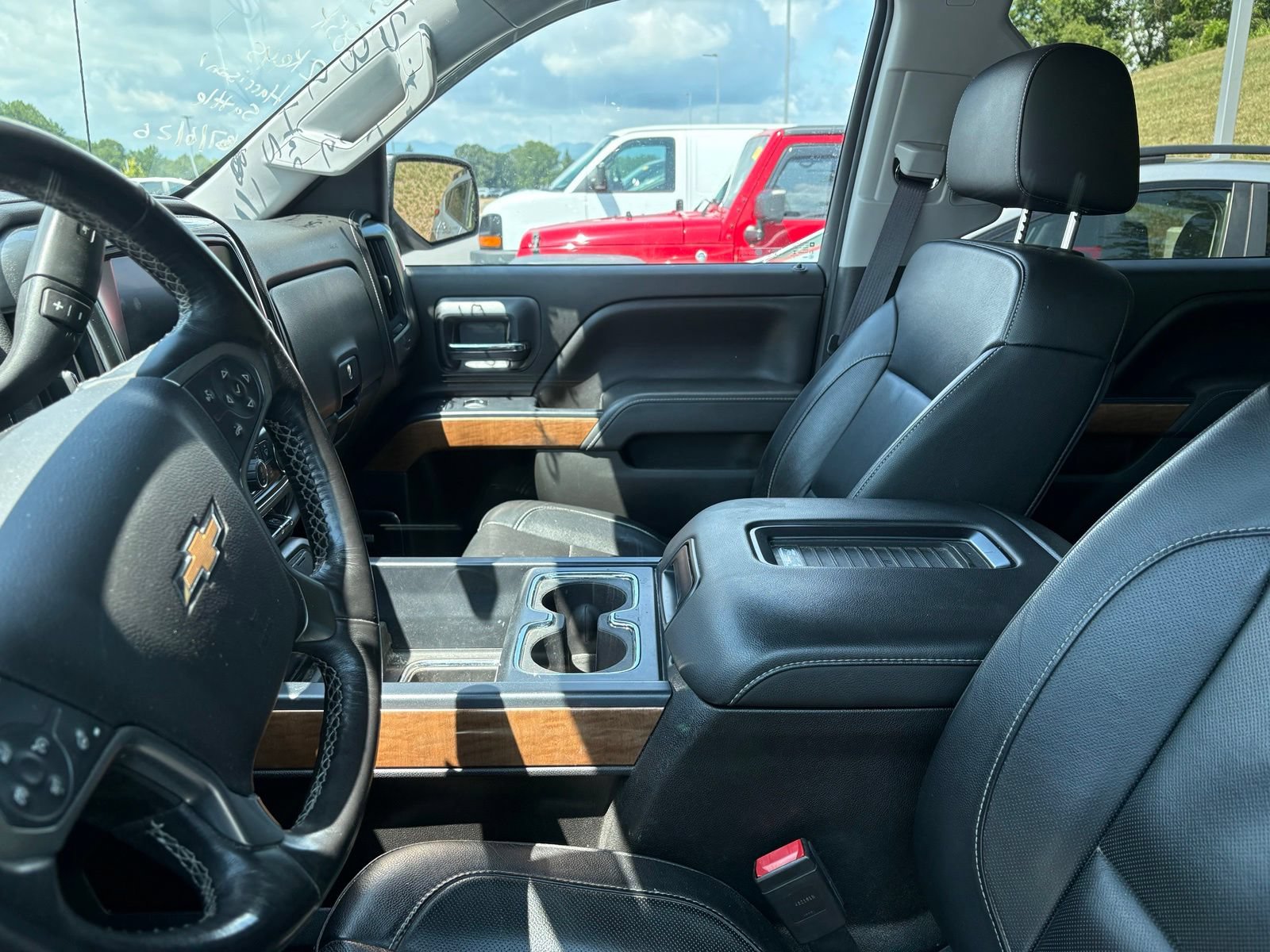 Used 2017 Chevrolet Silverado 1500 LTZ w/ Sport Package AWD/4WD image 7