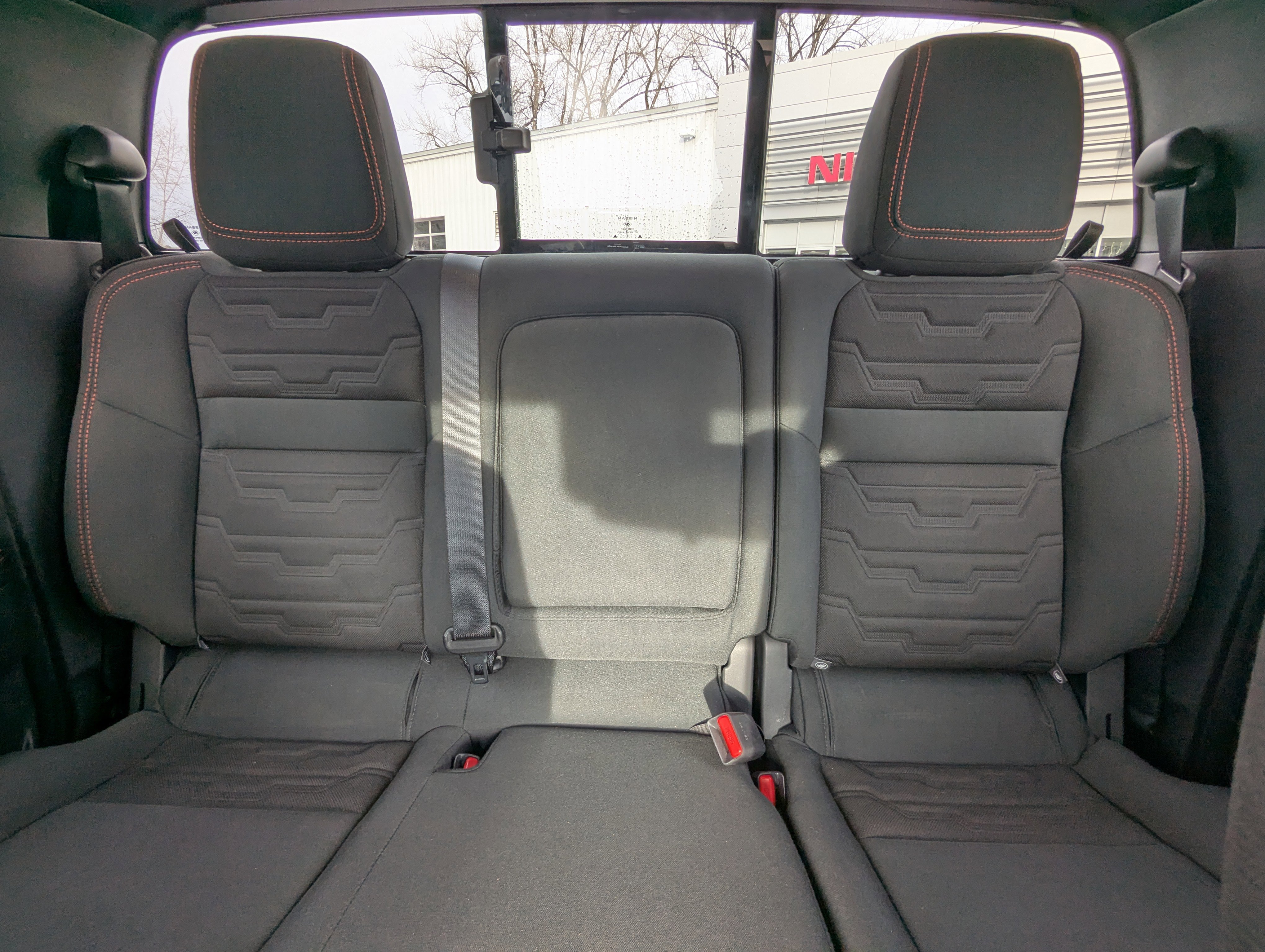 Used 2025 Nissan Frontier PRO-4X w/ Pro Convenience Package image 19