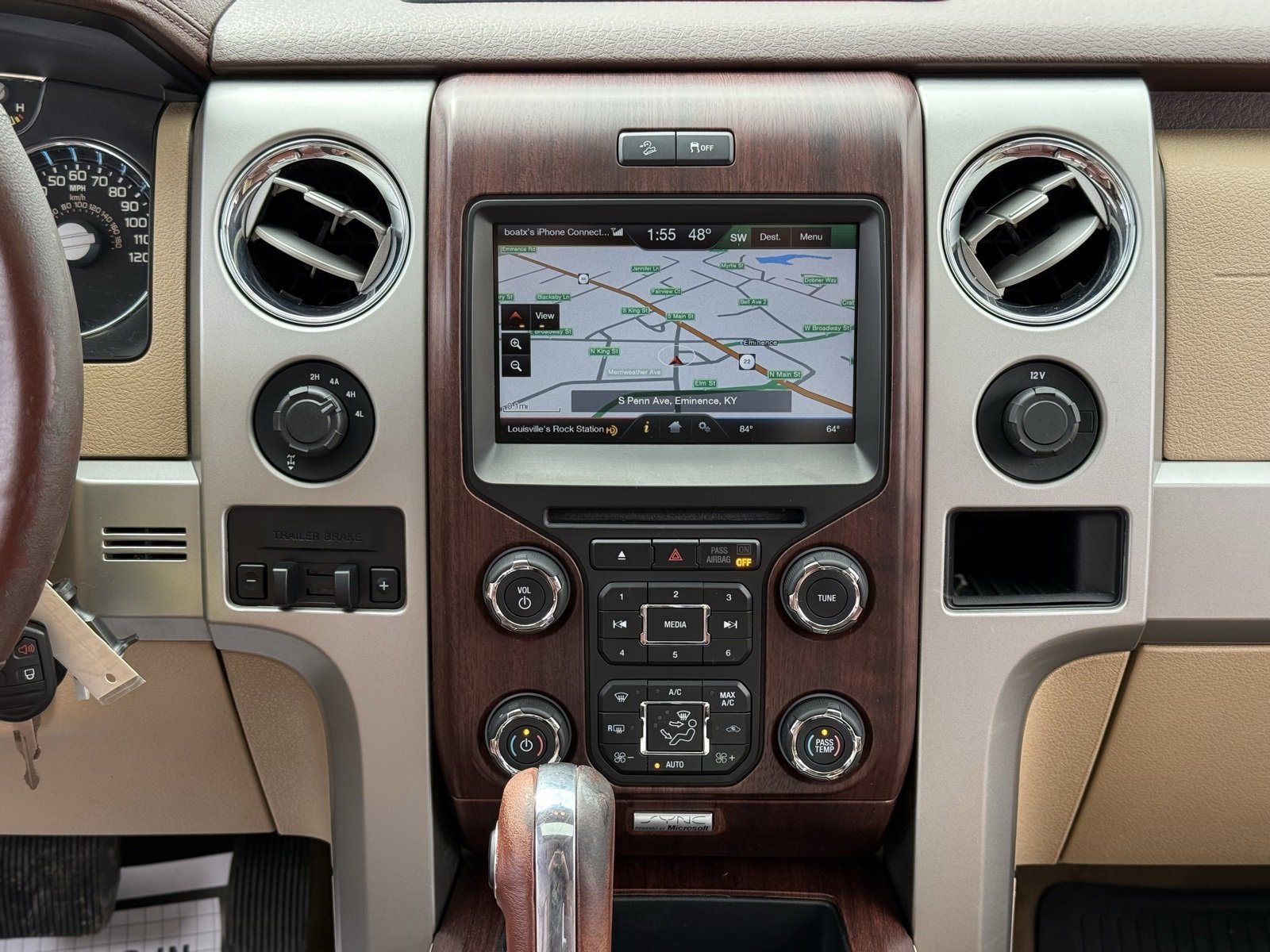 Used 2014 Ford F150 King Ranch w/ King Ranch Luxury Package image 23