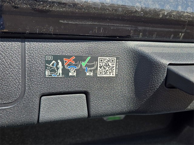 Used 2025 Mercedes-Benz CLA 250 4MATIC image 33