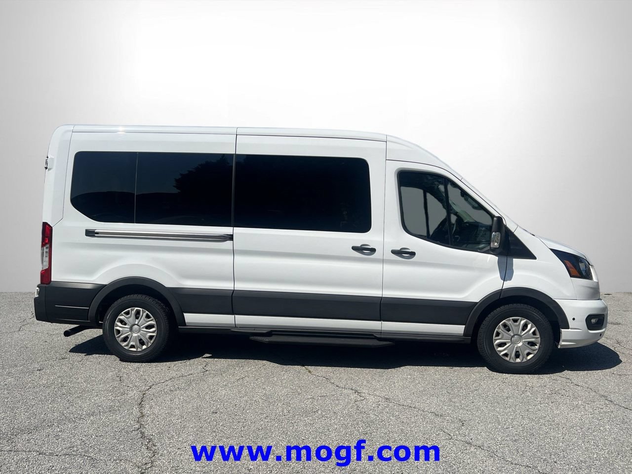 Used 2025 Ford Transit 350 XLT RWD image 25